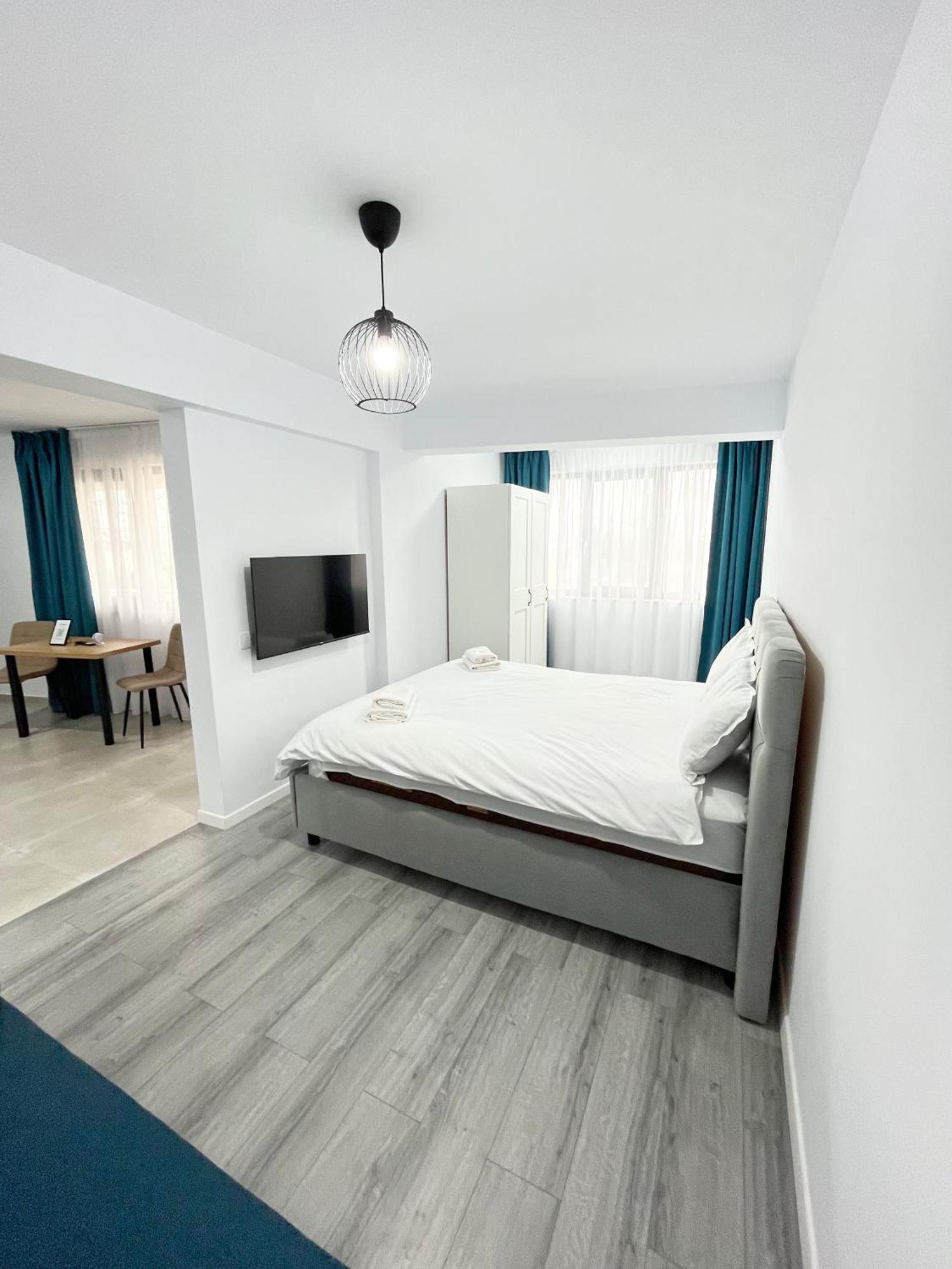 Confort Aparthotel ياش المظهر الخارجي الصورة