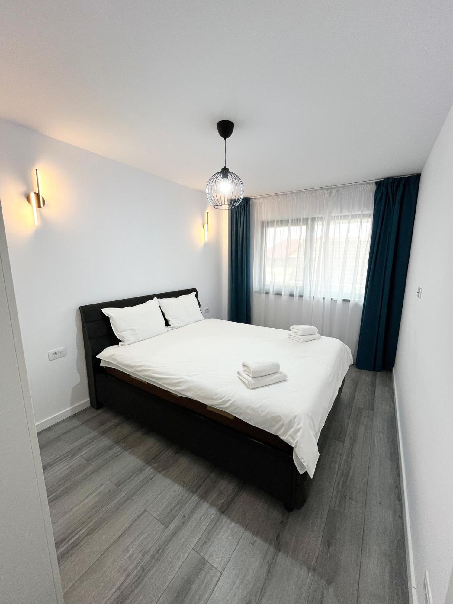 Confort Aparthotel ياش المظهر الخارجي الصورة